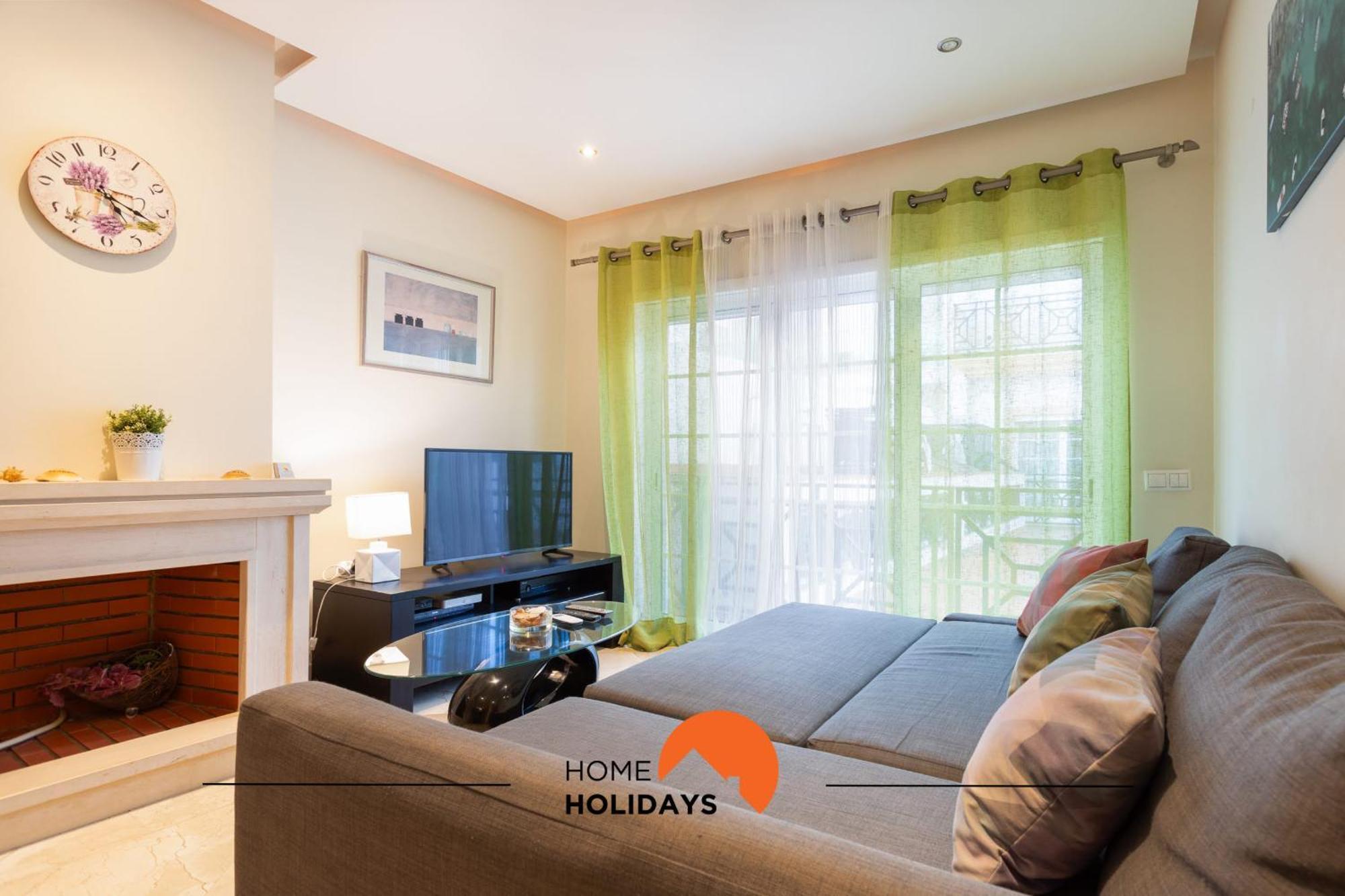 #228 Garrett Flats By Holidays Apartment