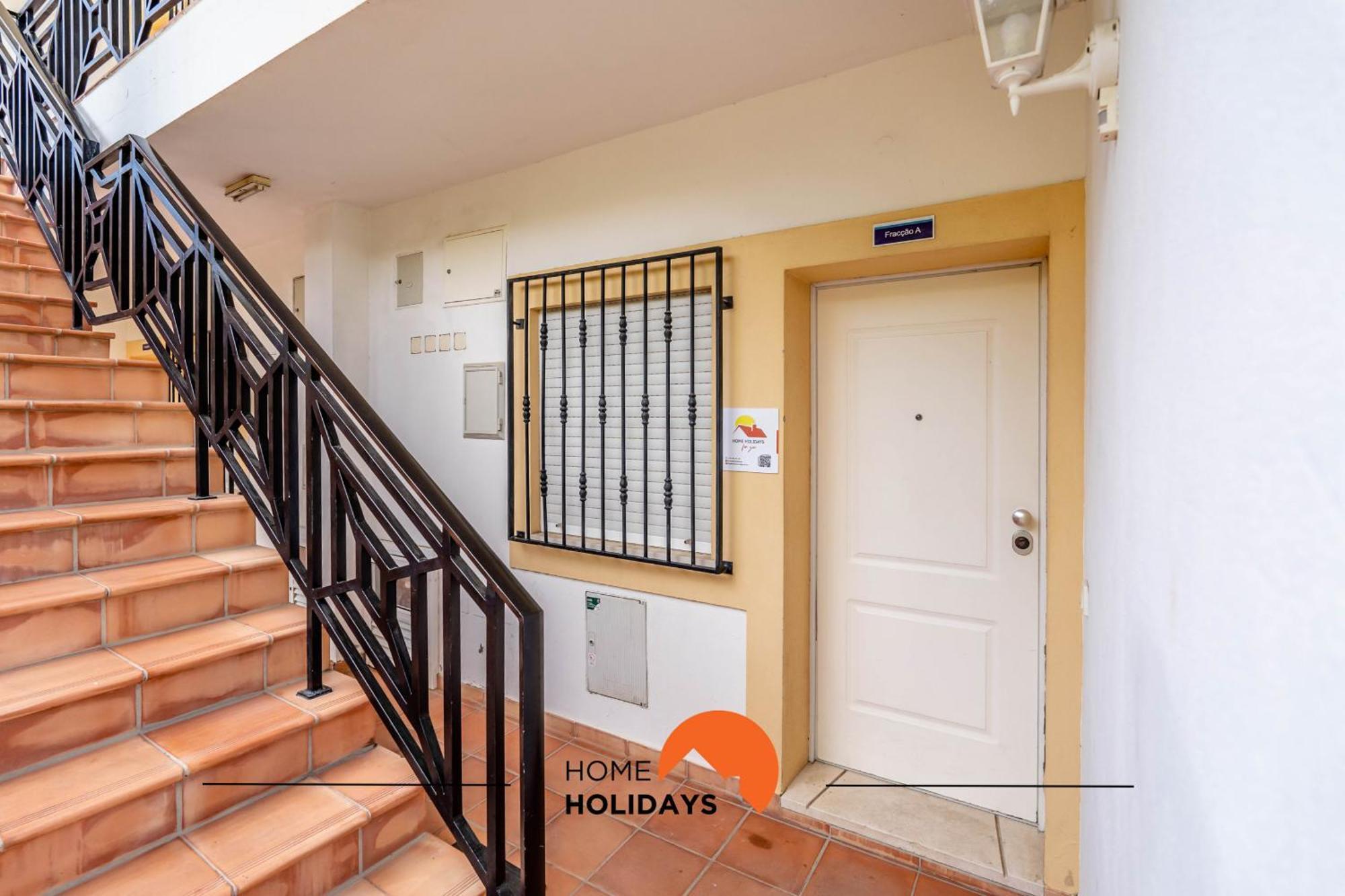#228 Garrett Flats By Holidays Apartment *